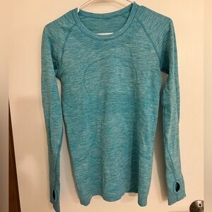 Swiftly Tech Long-Sleeve Shirt Hip Length